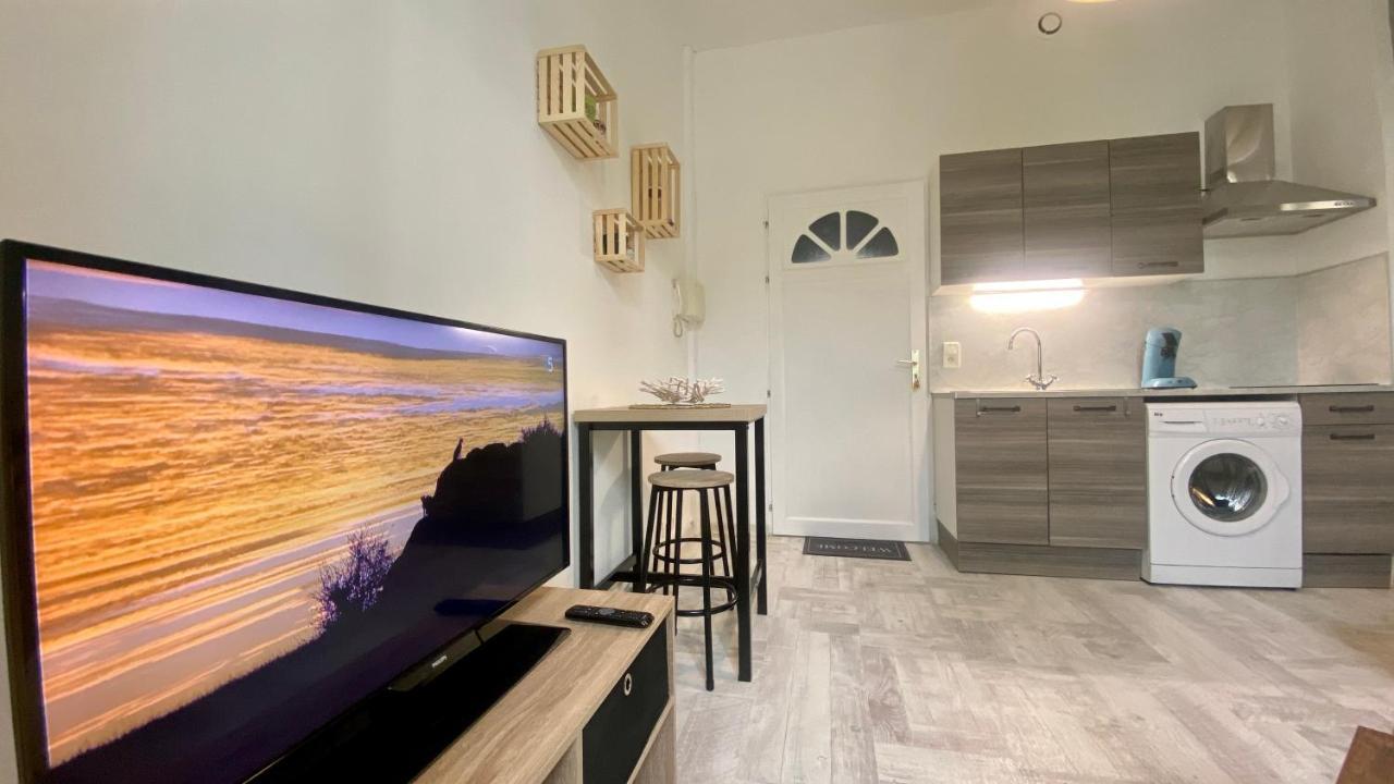 Appartement 30M2 - 400 Metres Cite Mediavale Carcassonne Bagian luar foto